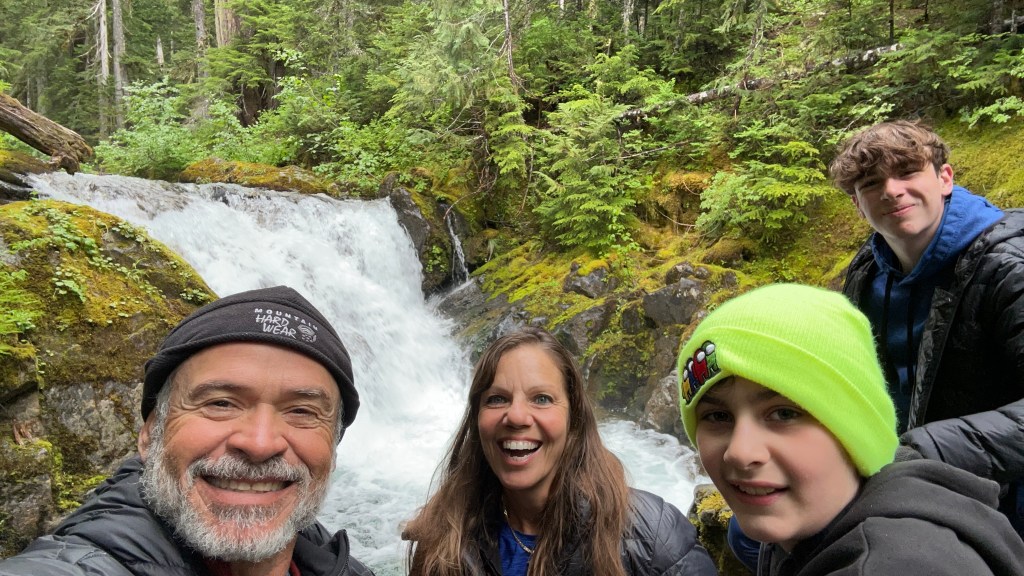 Hiking the Owyhigh Lakes Trail, a Must-Do Near Mount&nbsp;Rainier